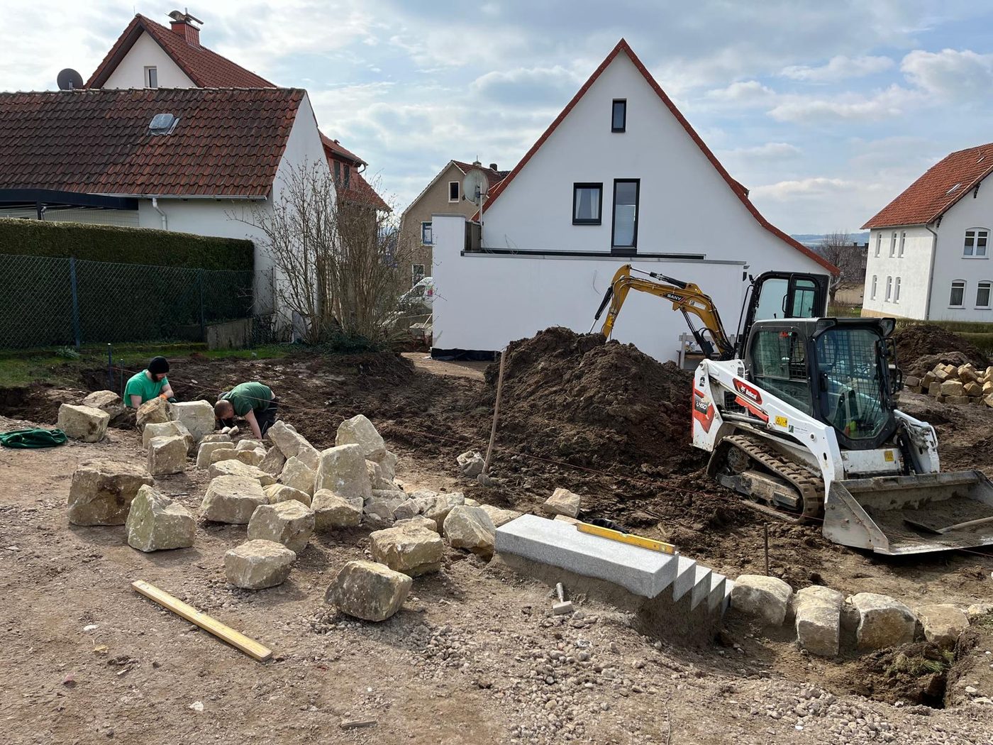 Erdarbeiten und Aushub