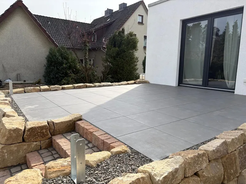 Terrassenbau und Holzterrasse